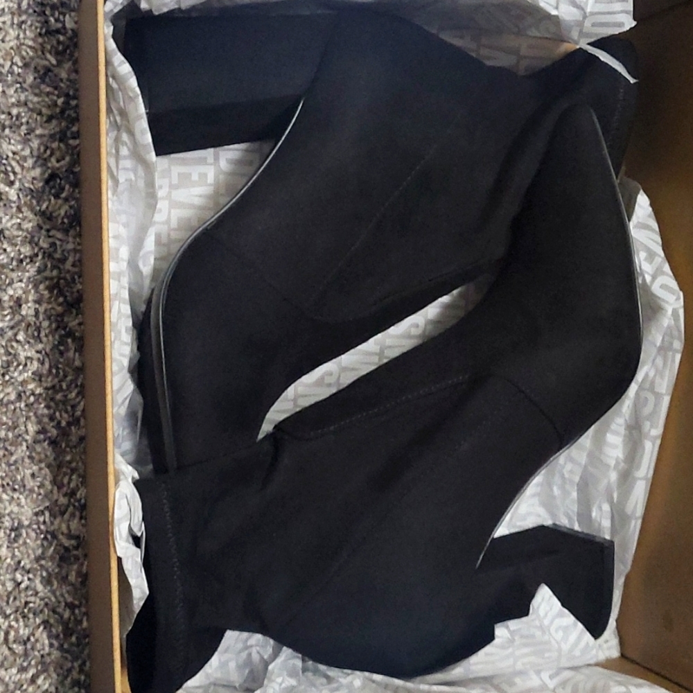 Steve madden sock bootie 7.5